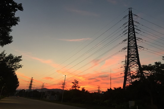 說(shuō)給昨天的今天的明天的我們自己